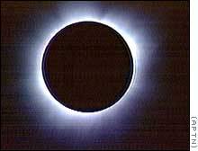  APTN; Totale Sonnenfinsternis ber Afrika am 21.06.2001